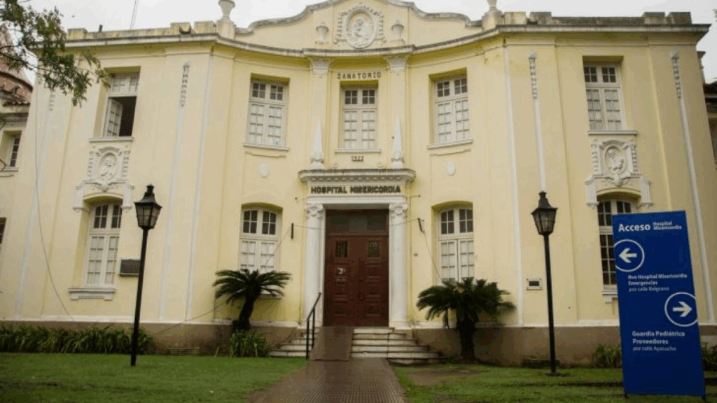 Córdoba: murió atragantado mientras cenaba con su papá