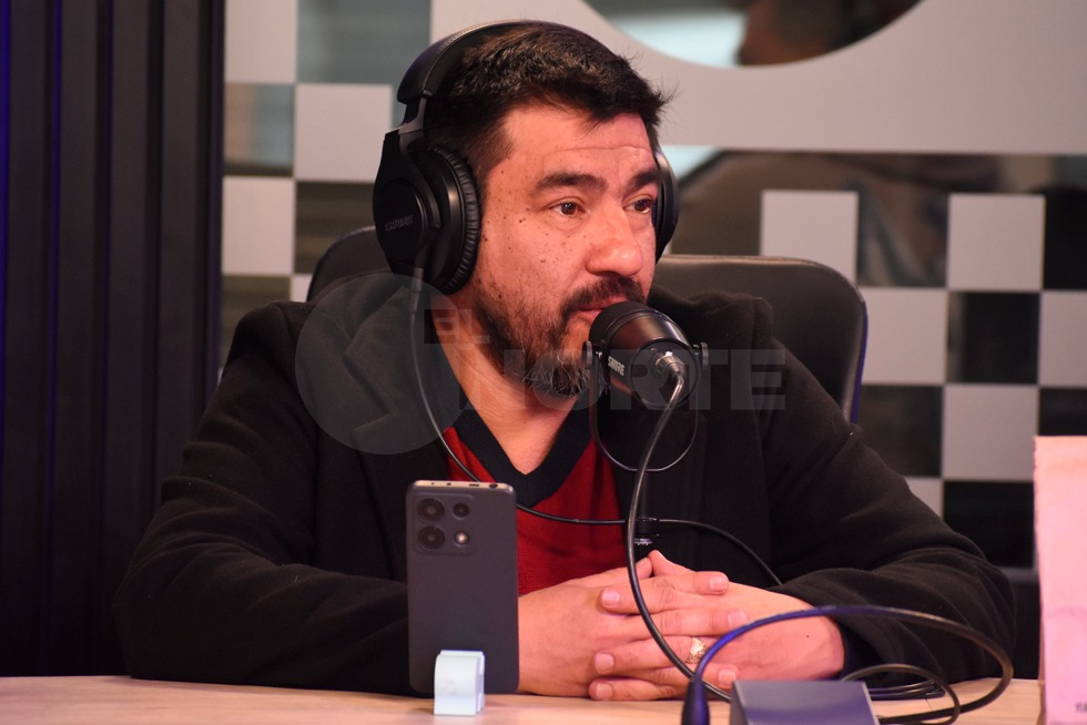 Partido Libertario marca distancia Chouhy