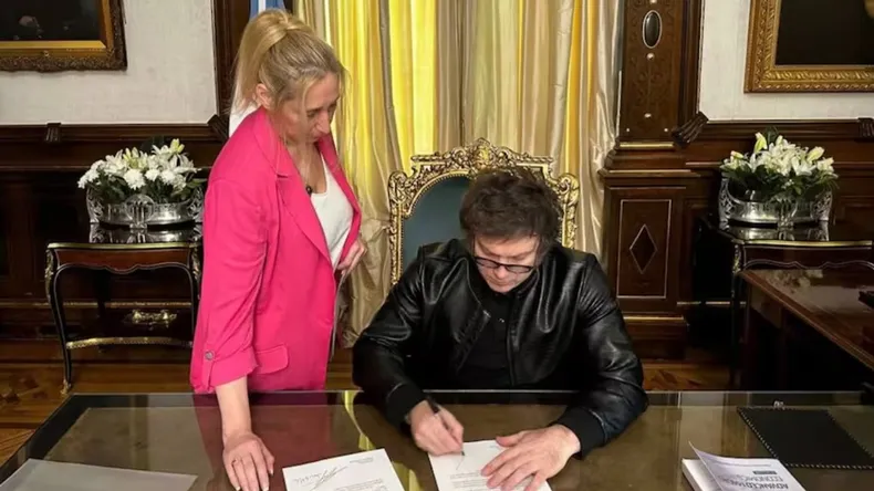 Javier Milei vetó la Ley de Financiamiento Universitario