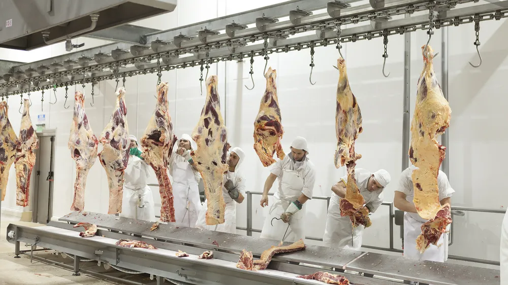 Frigoríficos de la Provincia cobrarán el servicio de faena ante la crisis cárnica