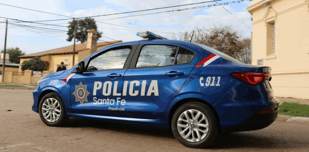 Macabro hallazgo en Rosario: un cadáver flotaba en el canal Ibarlucea