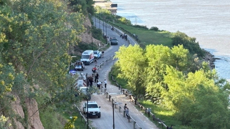 Santa Fe: buscan a un adolescente de 15 años que cayó al río Paraná en San Lorenzo