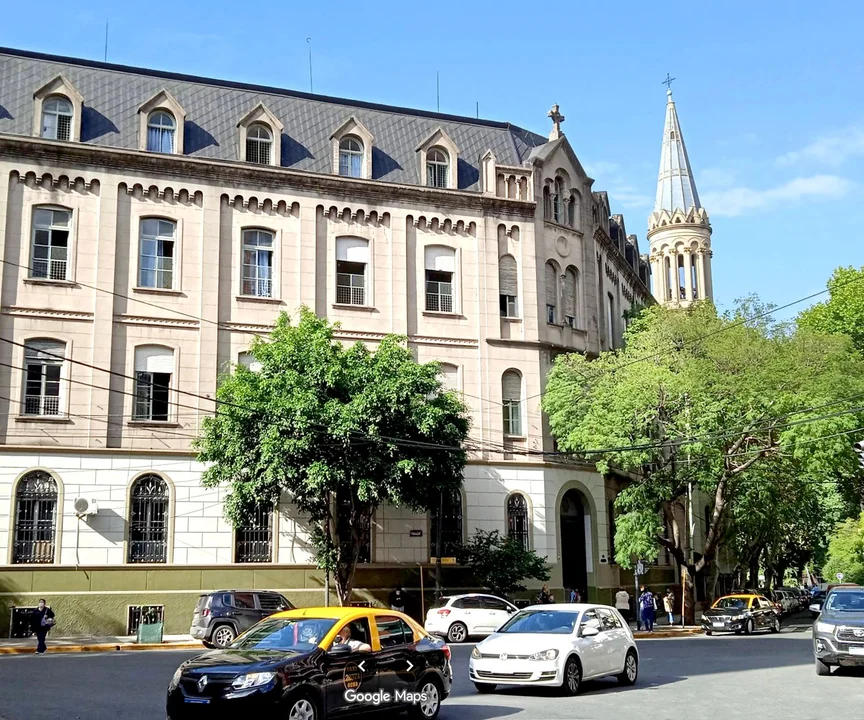 internados los dos alumnos tras la explosión feria de ciencias