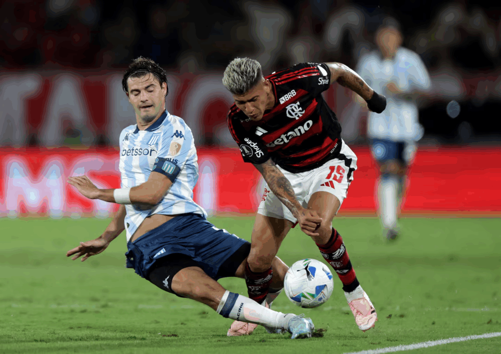 Racing cayó por 1 a 0 con Flamengo en la ida de la semifinal de la Copa Libertadores 2025