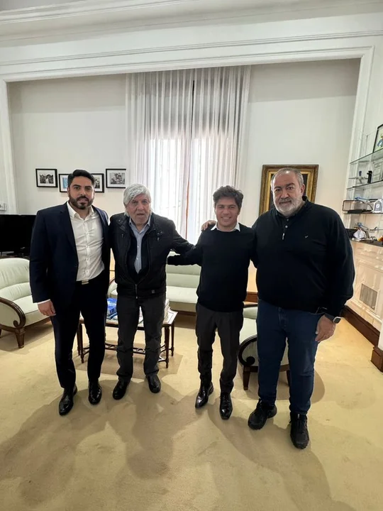 Héctor Daer y Hugo Moyano se mostraron con Kicillof