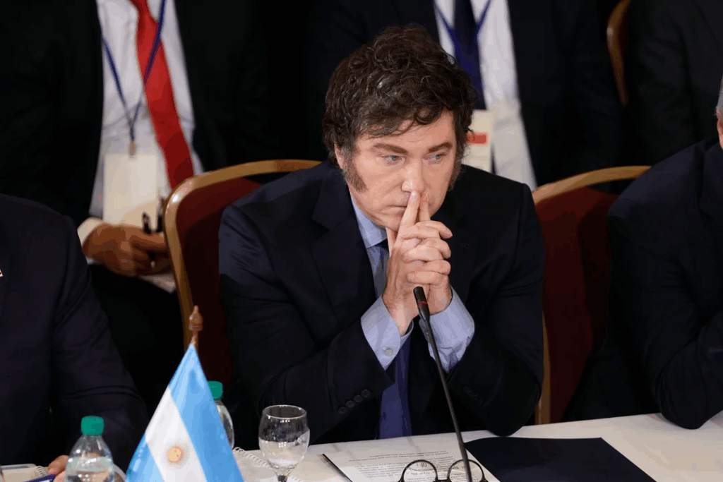 Milei evalúa no asistir a la cumbre del Mercosur