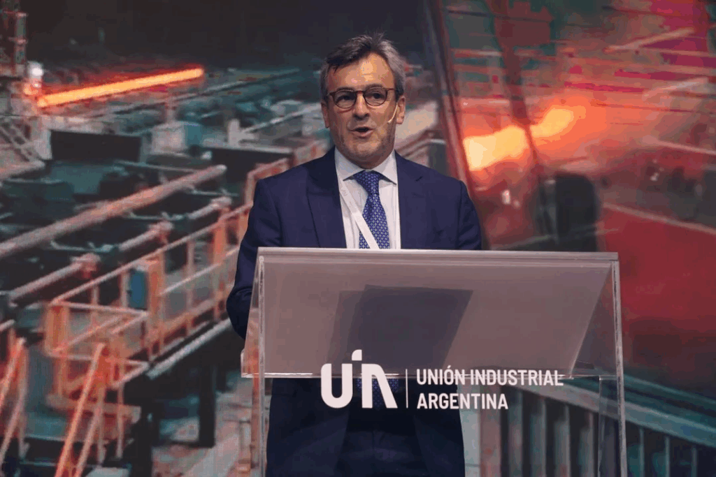 UIA