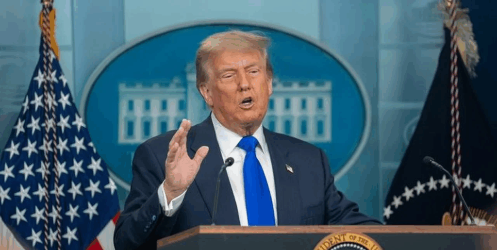 Estados Unidos: se aleja una senadora que simpatizaba con Trump y ahora se queja de su “odio”