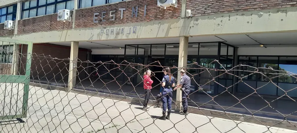 Pehuajó: indignación por una ola de vandalismo que afectó a varias instituciones