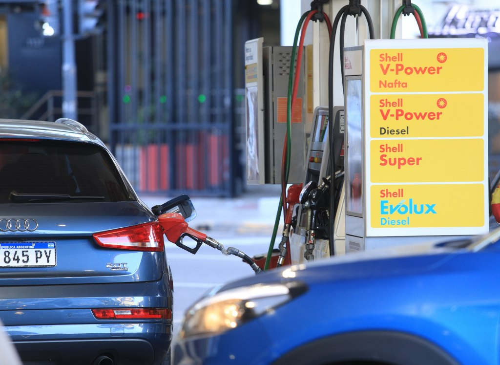 Venta de combustibles: cayó 1,2% en octubre y se frenó la racha positiva