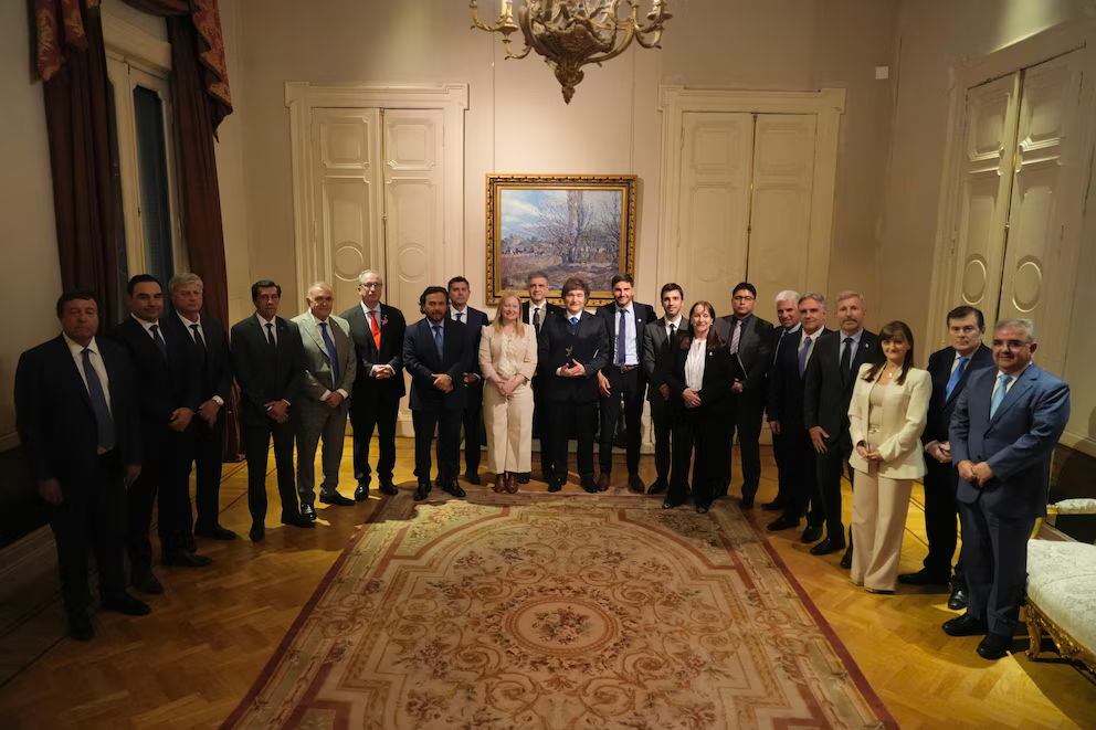 presupuesto 2026 oficialismo refuerza diálogos legislativos