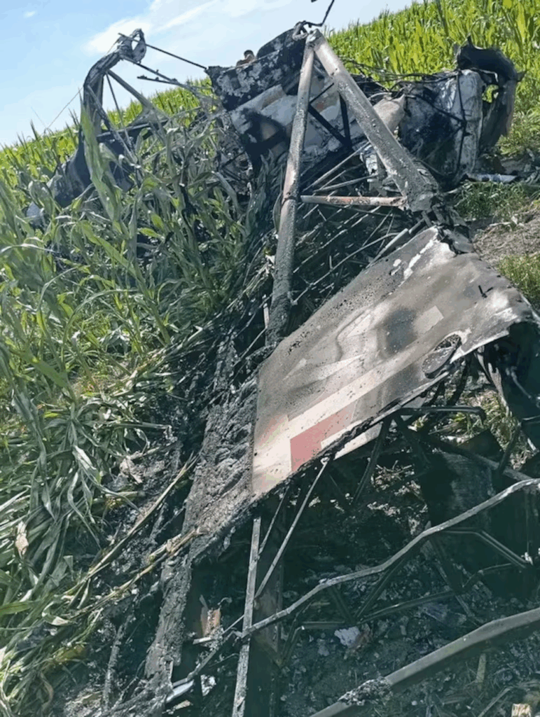 Una avioneta fumigadora se estrelló en un campo de Entre Ríos: el piloto sobrevivió de milagro