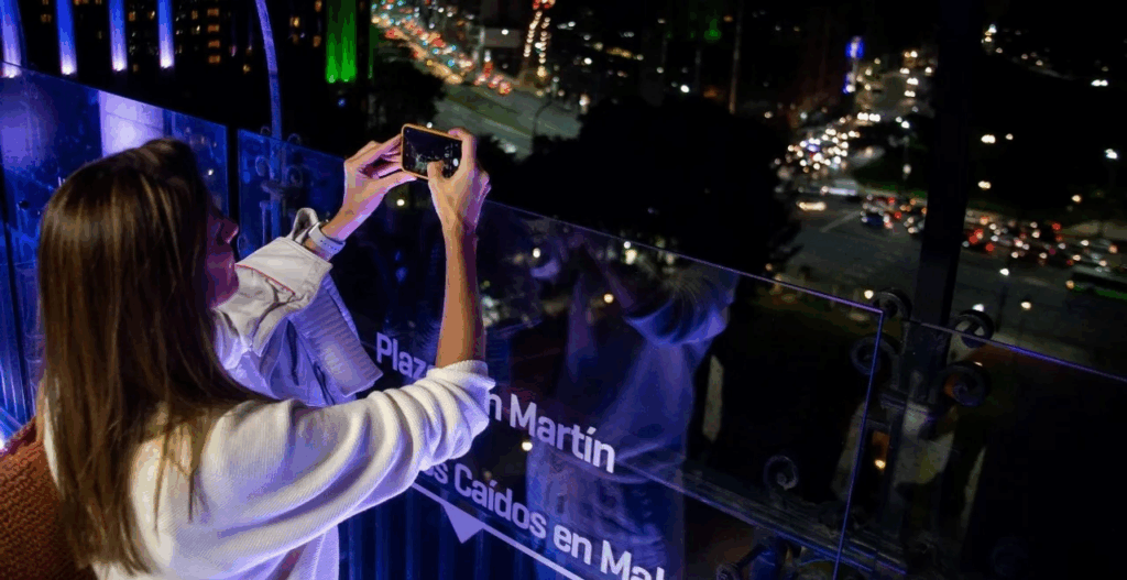 CABA: miles de personas celebran una nueva edición de la Noche de los Museos