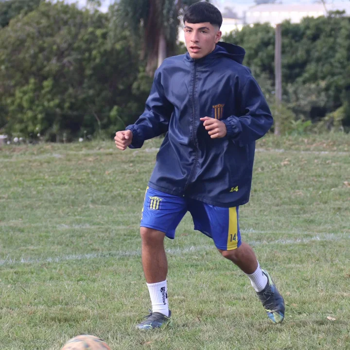futbolista firmó con vélez apareció ahogado