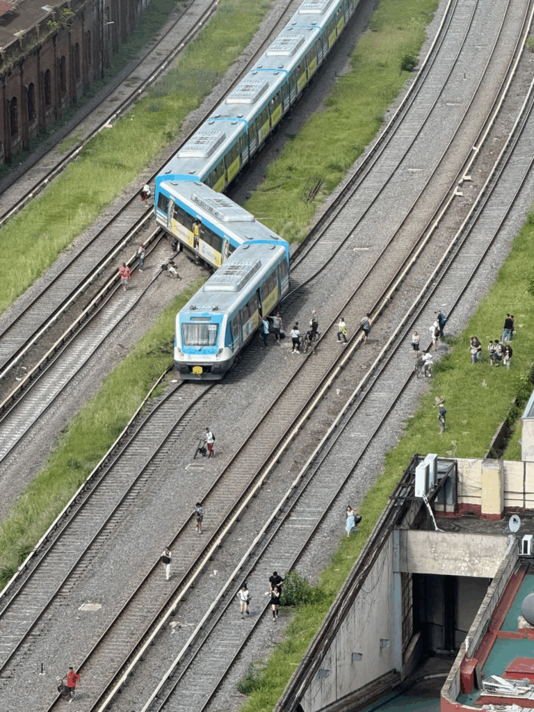 tren Sarmiento