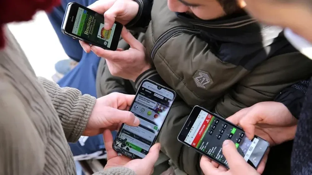 Avanza en Diputados bonaerenses un proyecto para bloquear sitios de apuestas online en las escuelas
