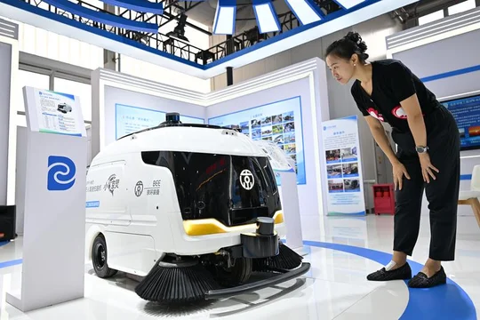 China le ganó a Estados Unidos: lidera el mundo en patentes de IA generativa de 2014 a 2023