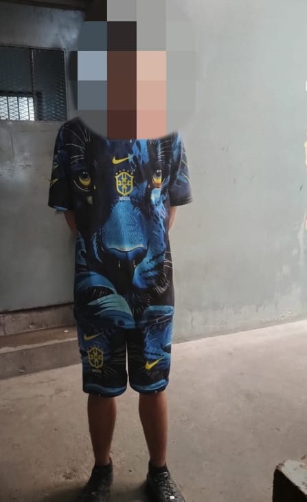 Robó una motocicleta en Nochebuena y hoy lo aprehendieron: quiso herir a los policías con un cuchillo