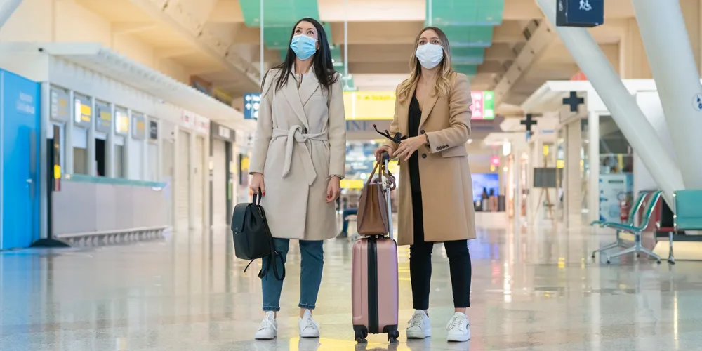 Súper gripe del hemisferio norte: recomiendan vacunarse antes de viajar a Europa