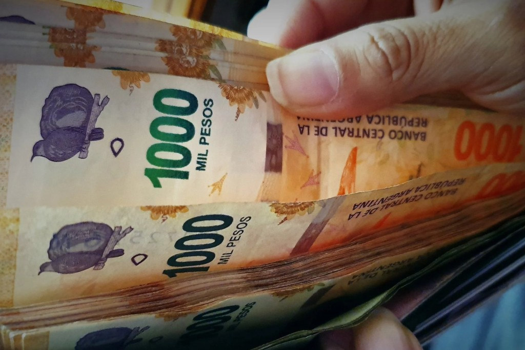aguinaldo pago deudas fin de mes