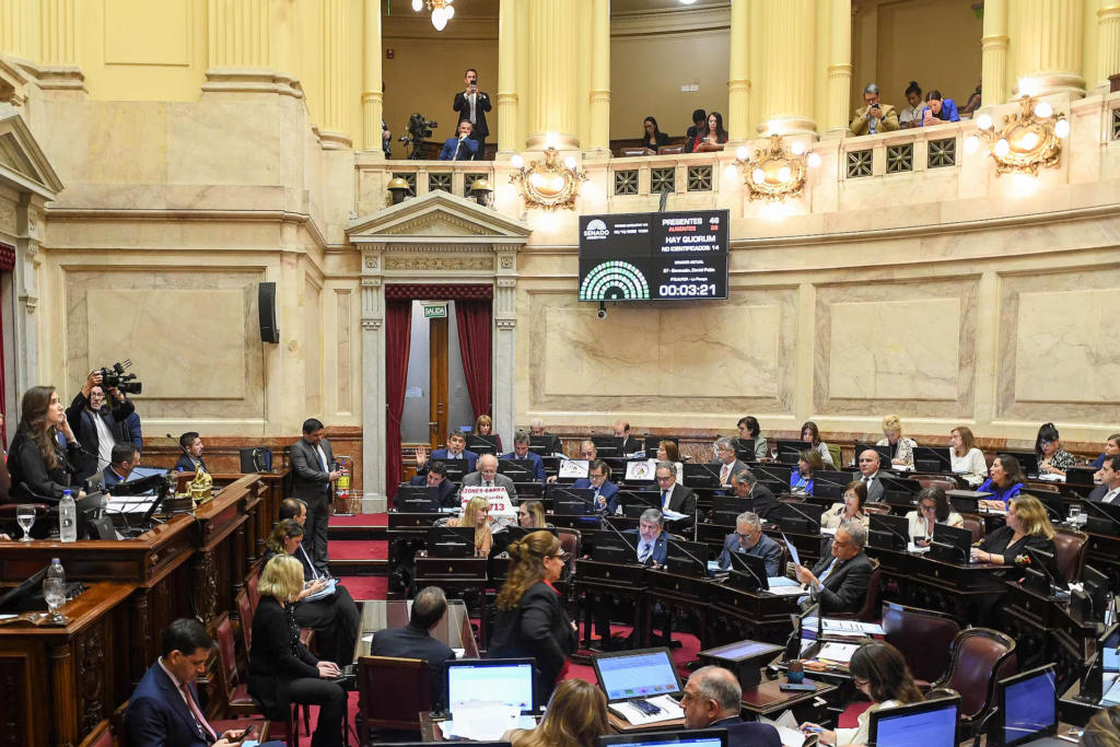 El Senado debate el Presupuesto 2026 y el Gobierno confía en reunir los votos necesarios