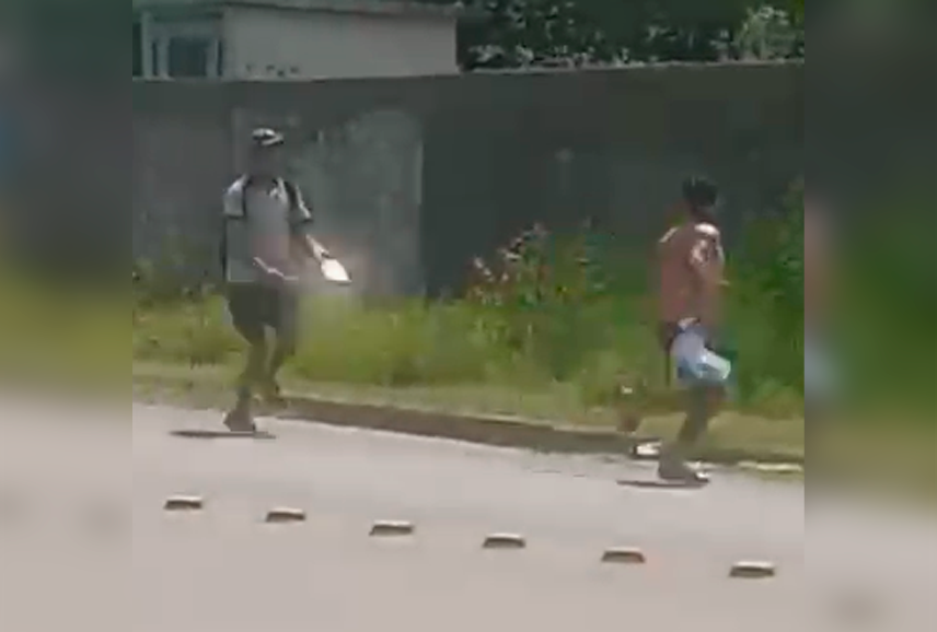 Reyerta entre tres personas en barrio 17 de Octubre terminó con un herido de arma blanca: el ataque quedó grabado