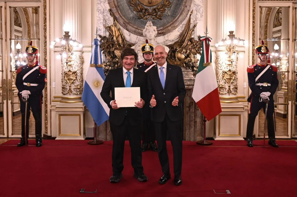 emabajador de Italia