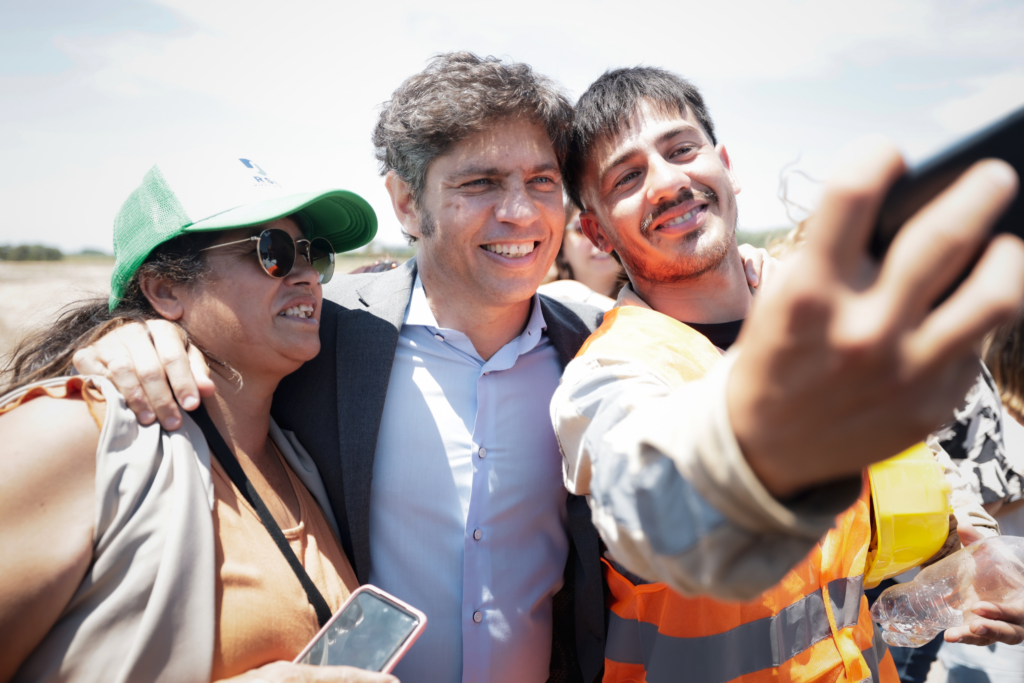 Axel Kicillof cruzó a Javier Milei por la crisis económica: “Estamos viviendo una debacle”