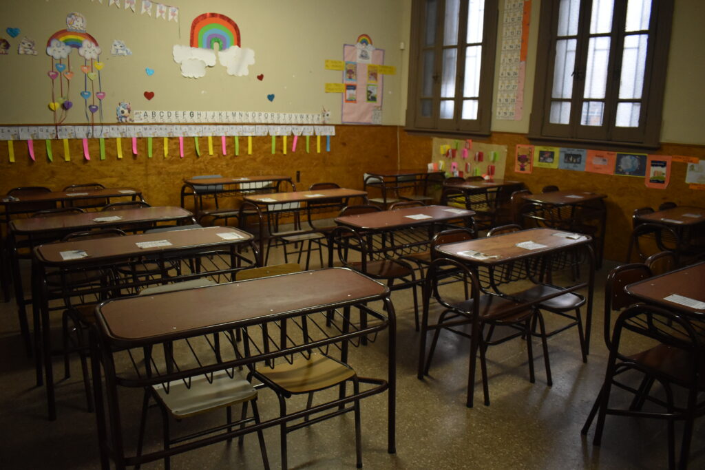 Los gremios docentes de la CGT se suman al paro nacional del 2 de marzo y ponen en riesgo el comienzo de las clases