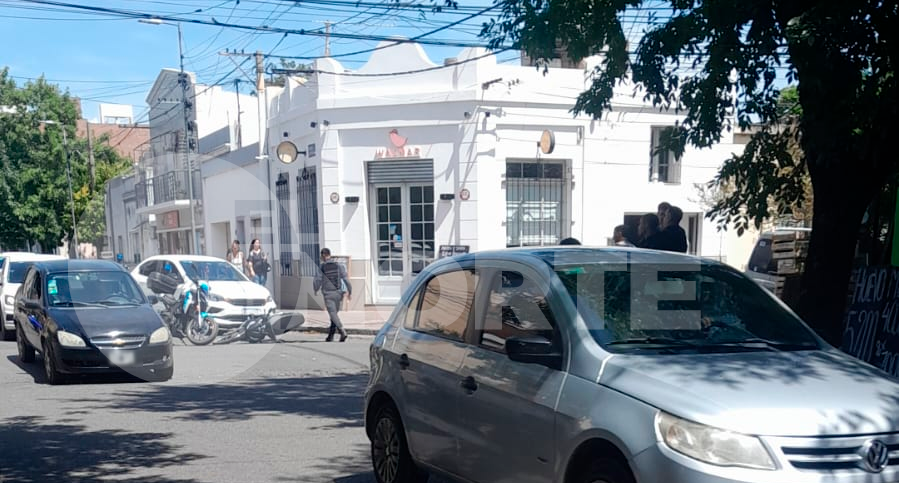 Accidente auto moto herido mitre