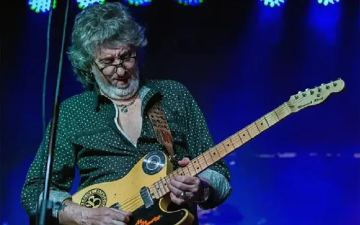 Brutal asalto en Caballito: golpearon y desvalijaron a un músico
