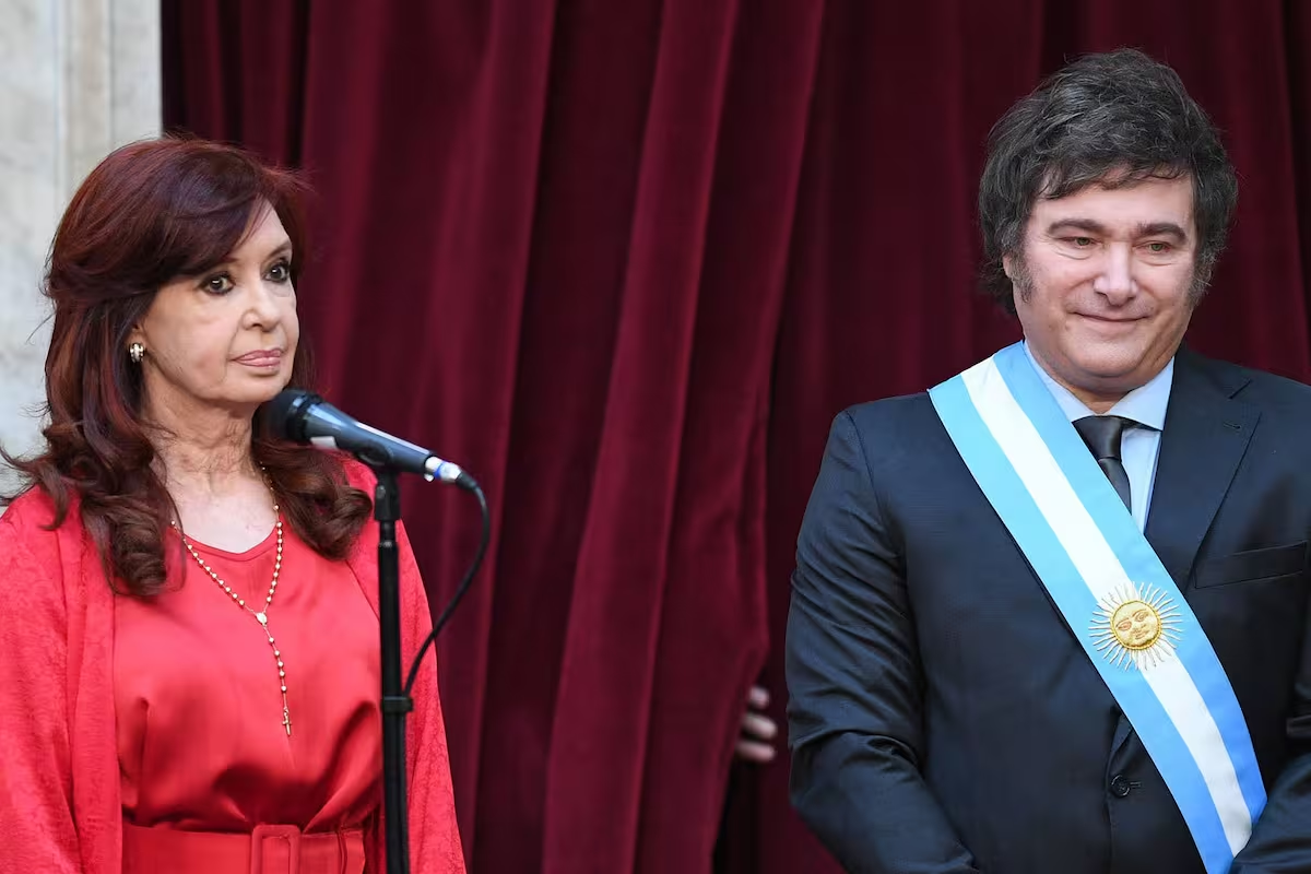 Nueva encuesta nacional: La Libertad Avanza le sacaría 7,7 puntos a ...