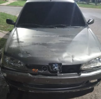 auto pedido secuestro estafa peugeot