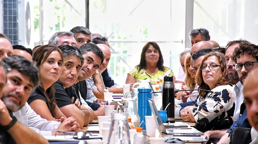 paritarias tensión salarial gremios estatales