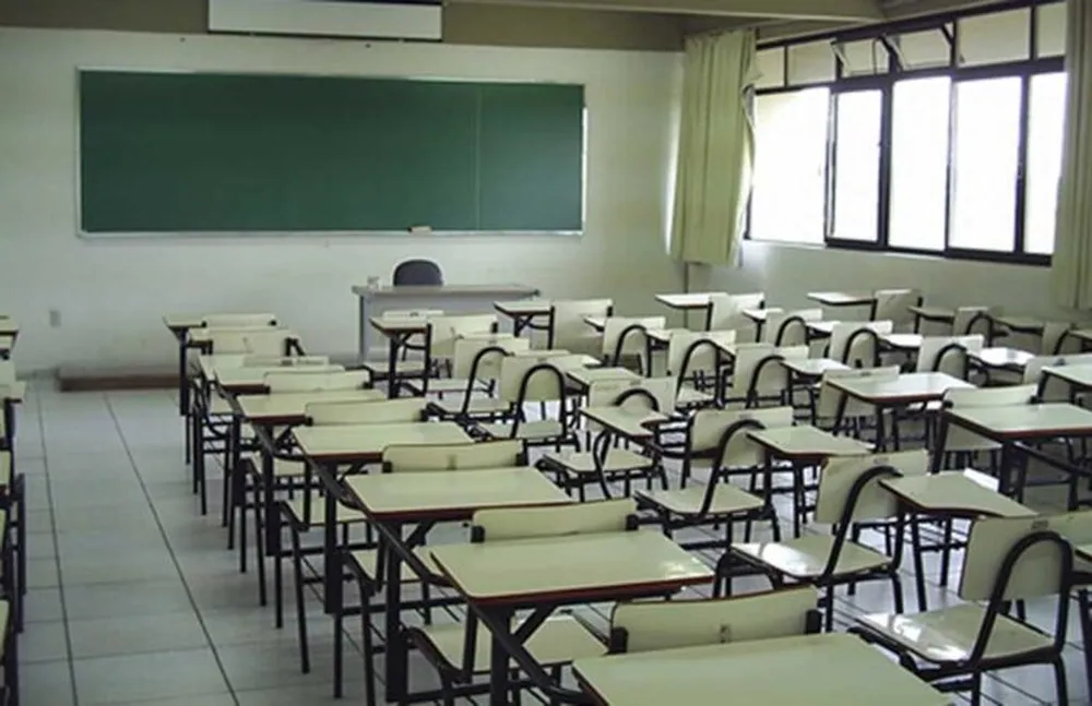 A horas del paro, la Provincia convocó a docentes y estatales a retomar las negociaciones salariales