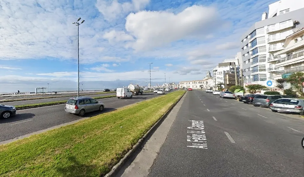 Mar del Plata: desbordó una pileta usada como acuario, inundó un edificio y se peleó con vecinos