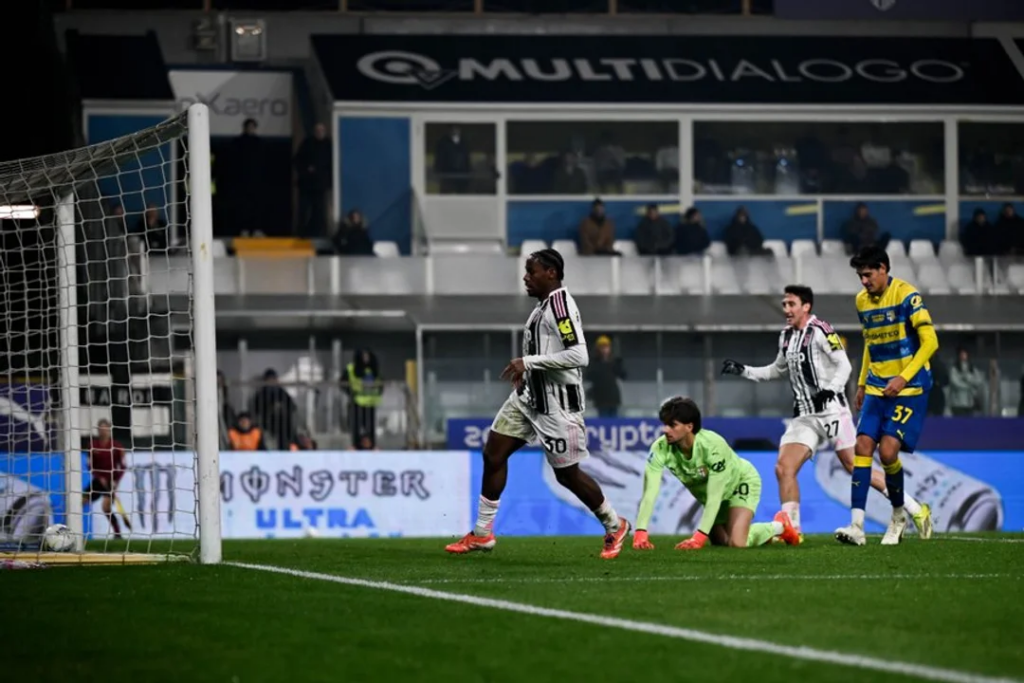 Juventus goleó al Parma y se metió en puestos de Champions League en la Serie A
