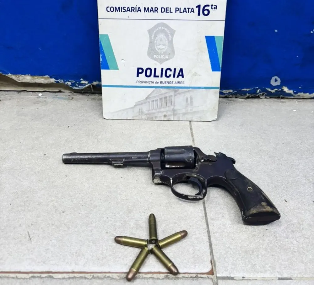 Mar del Plata: un hombre salió de madrugada y realizó disparos al aire en plena calle