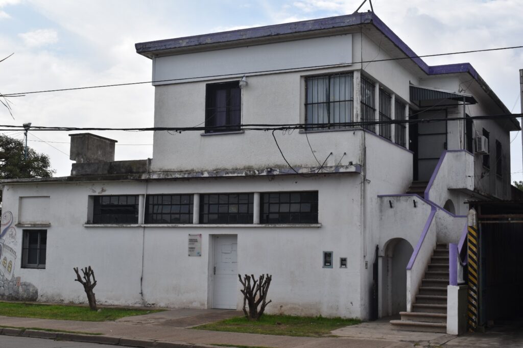 Piden protección de la Justicia: una familia de barrio Oeste denunció violencia y amenazas con armas