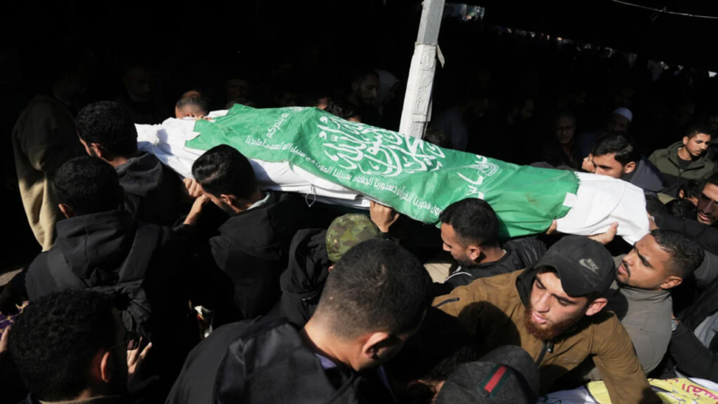 El ejército israelí afirma que un alto comandante naval de Hamás murió en un ataque en Gaza