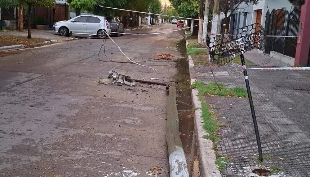Más de 40.000 usuarios sin luz en el AMBA por el fuerte temporal