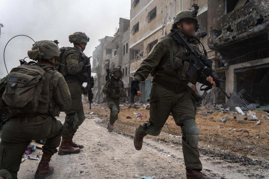 Israel abatió a ocho combatientes, destruyó un arsenal y reforzó el control militar en el sur del Líbano