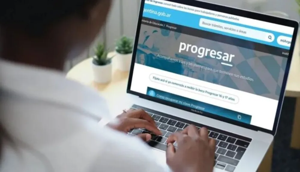 Becas Progresar: el Gobierno actualizó el monto a $35.000 y definió nuevos requisitos y fechas de inscripción