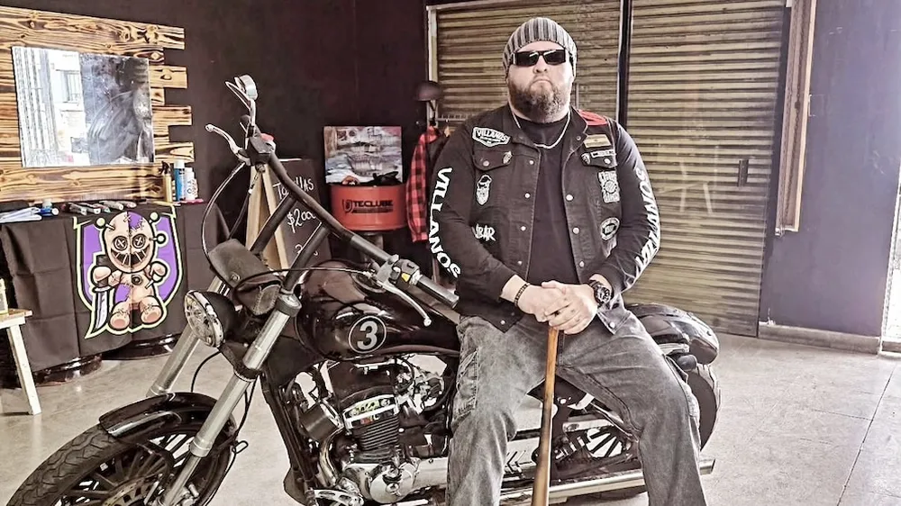 Ladrones asesinaron a un conocido "motoquero solidario" en Esteban Echeverría