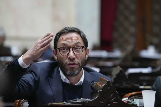 Diputados opositores piden ampliar las audiencias por la reforma de la Ley de Glaciares ante los 18.000 inscriptos