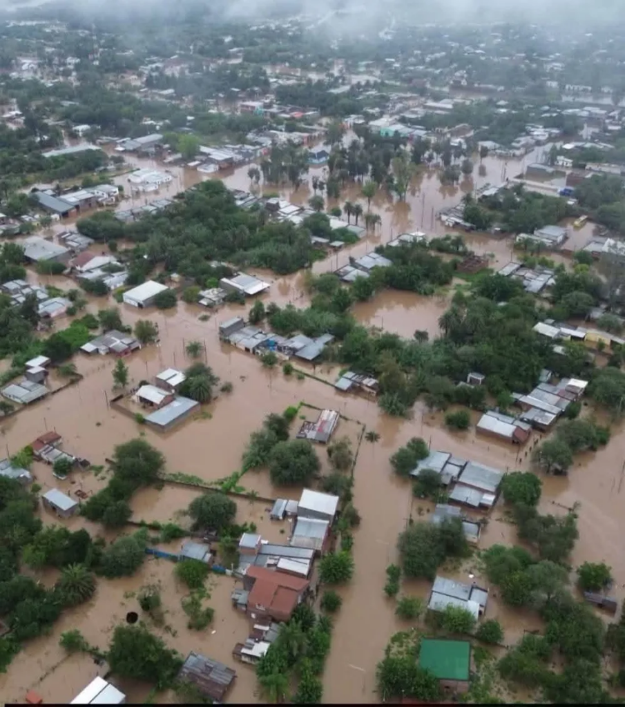 inundaciones tucumán evacuados tormentas emergencia
