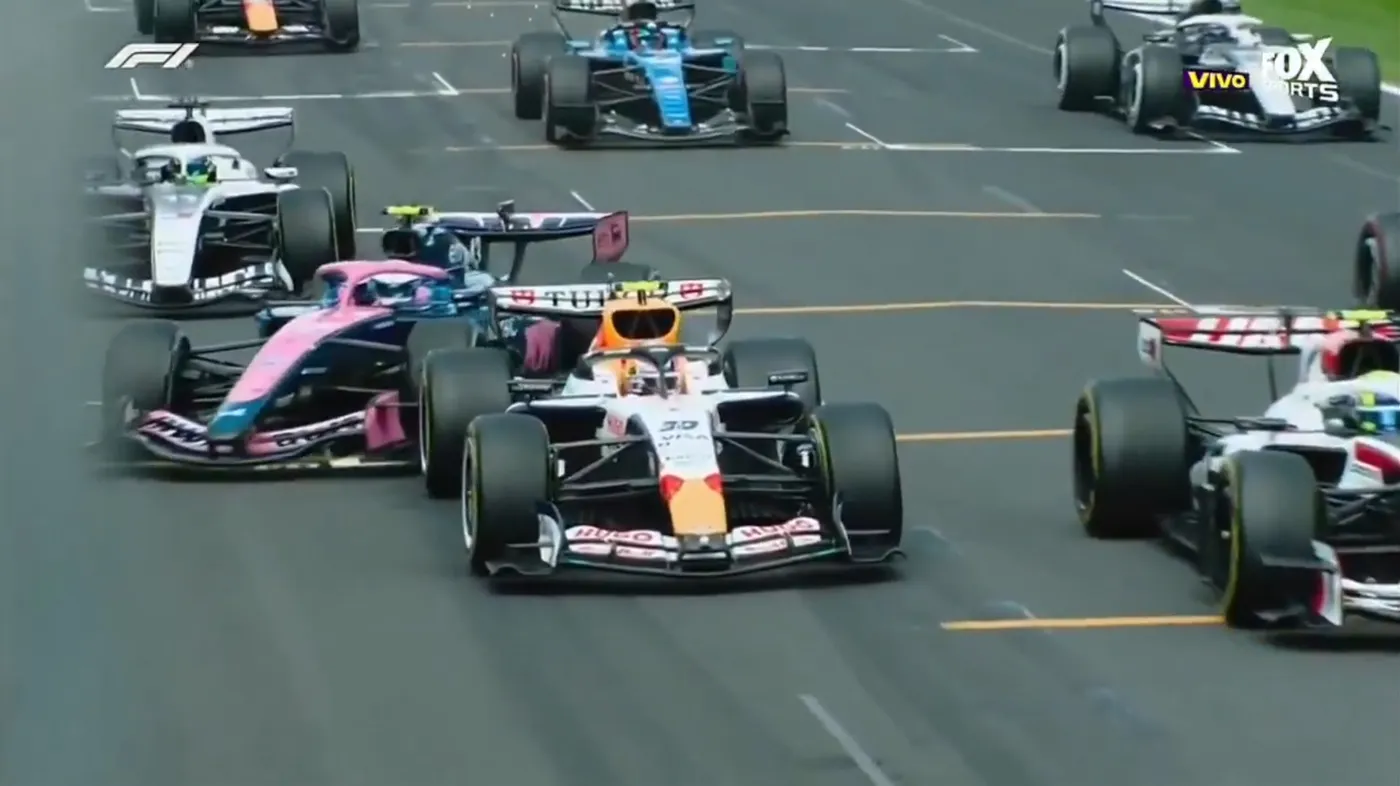 La maniobra de Colapinto en la largada del GP de Australia que evitó un  accidente múltiple en la Fórmula 1 | Diario El Norte - San Nicolás