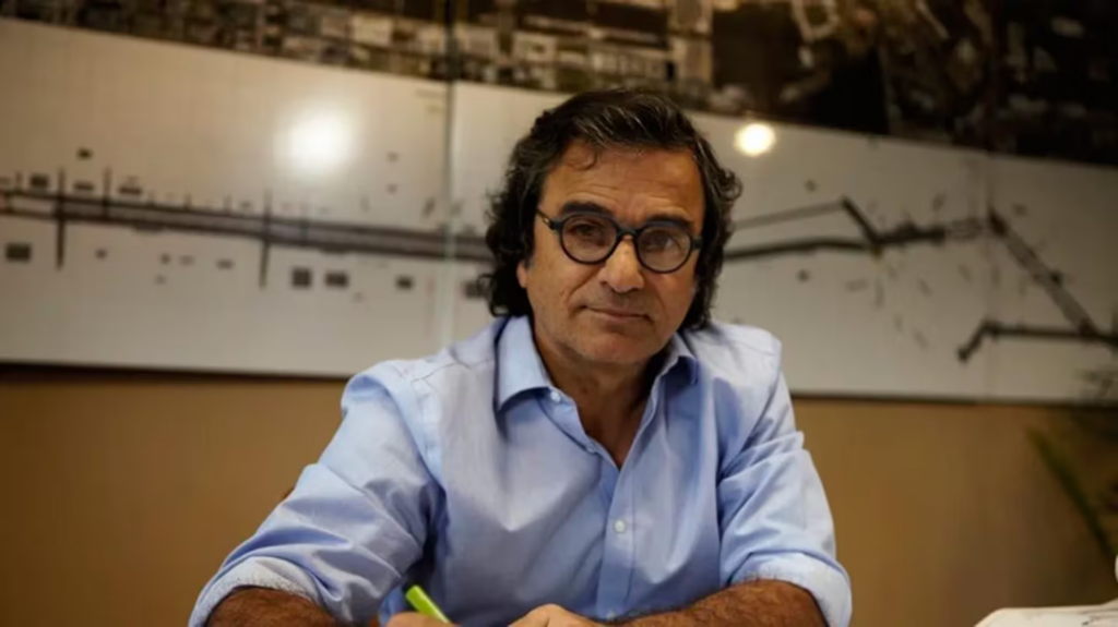 Renunció Carlos Frugoni, el funcionario que admitió tener propiedades sin declarar en Miami