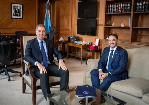Santilli sumó reuniones con gobernadores para afinar la agenda parlamentaria