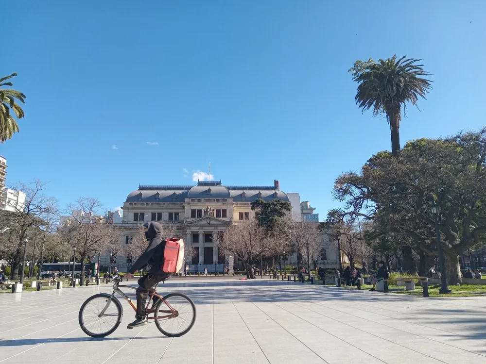 La Libertad Avanza impulsa eliminar el Senado bonaerense y avanzar con la boleta única